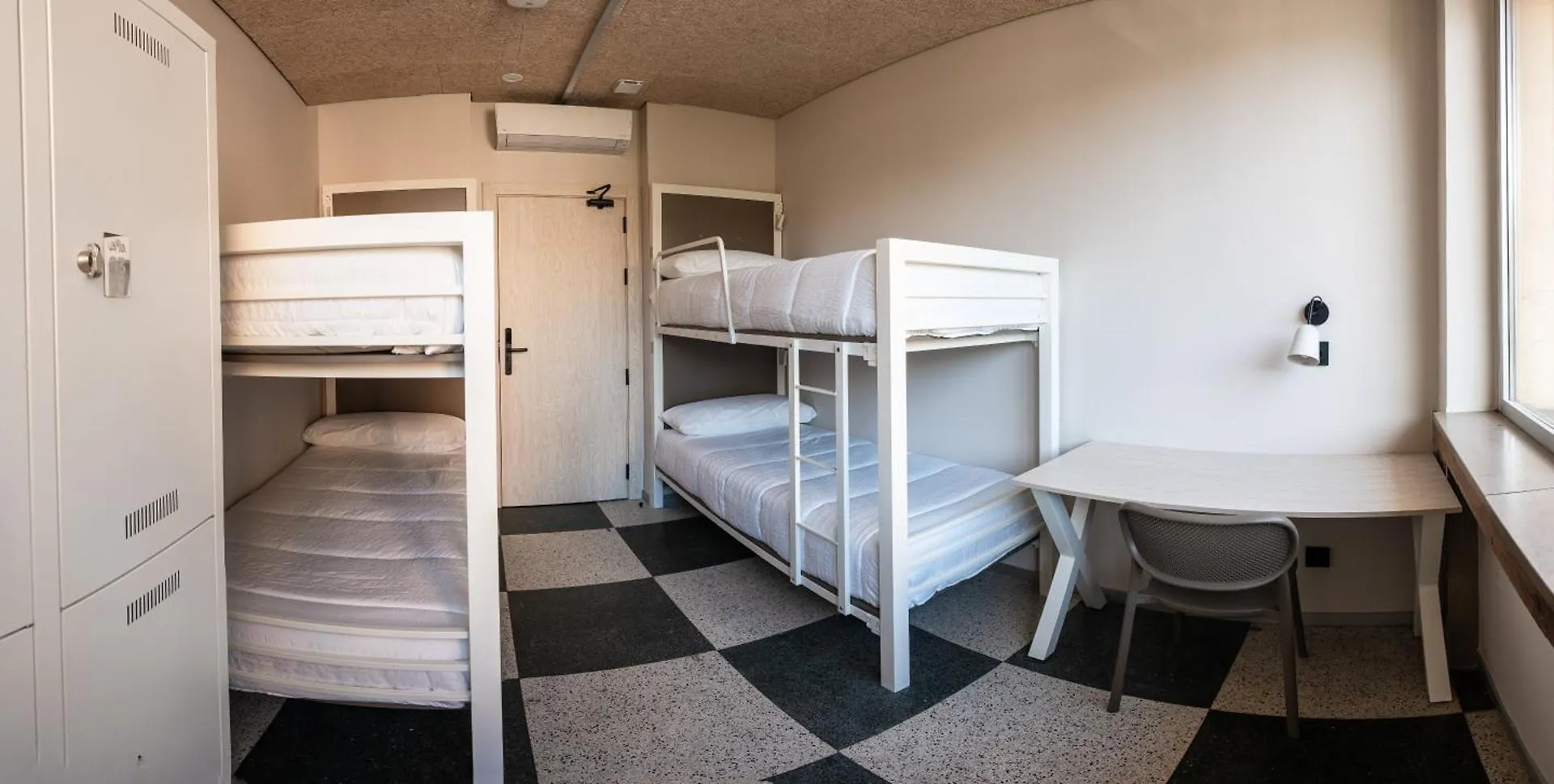 Hostal Lamia Bbk Women Hostel-Solo Mujeres Bilbao