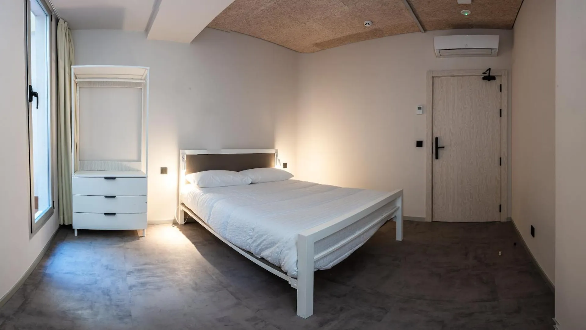 Lamia Bbk Women Hostel-Solo Mujeres 毕尔巴鄂 0*,