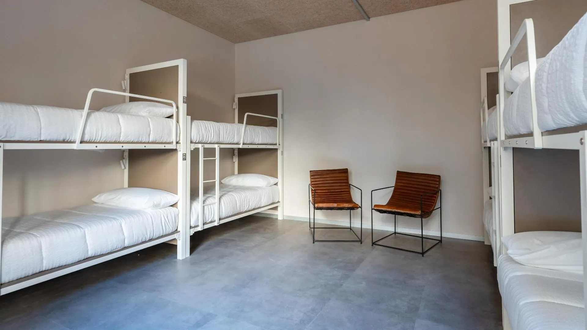Lamia Bbk Women Hostel-Solo Mujeres 毕尔巴鄂 0*,