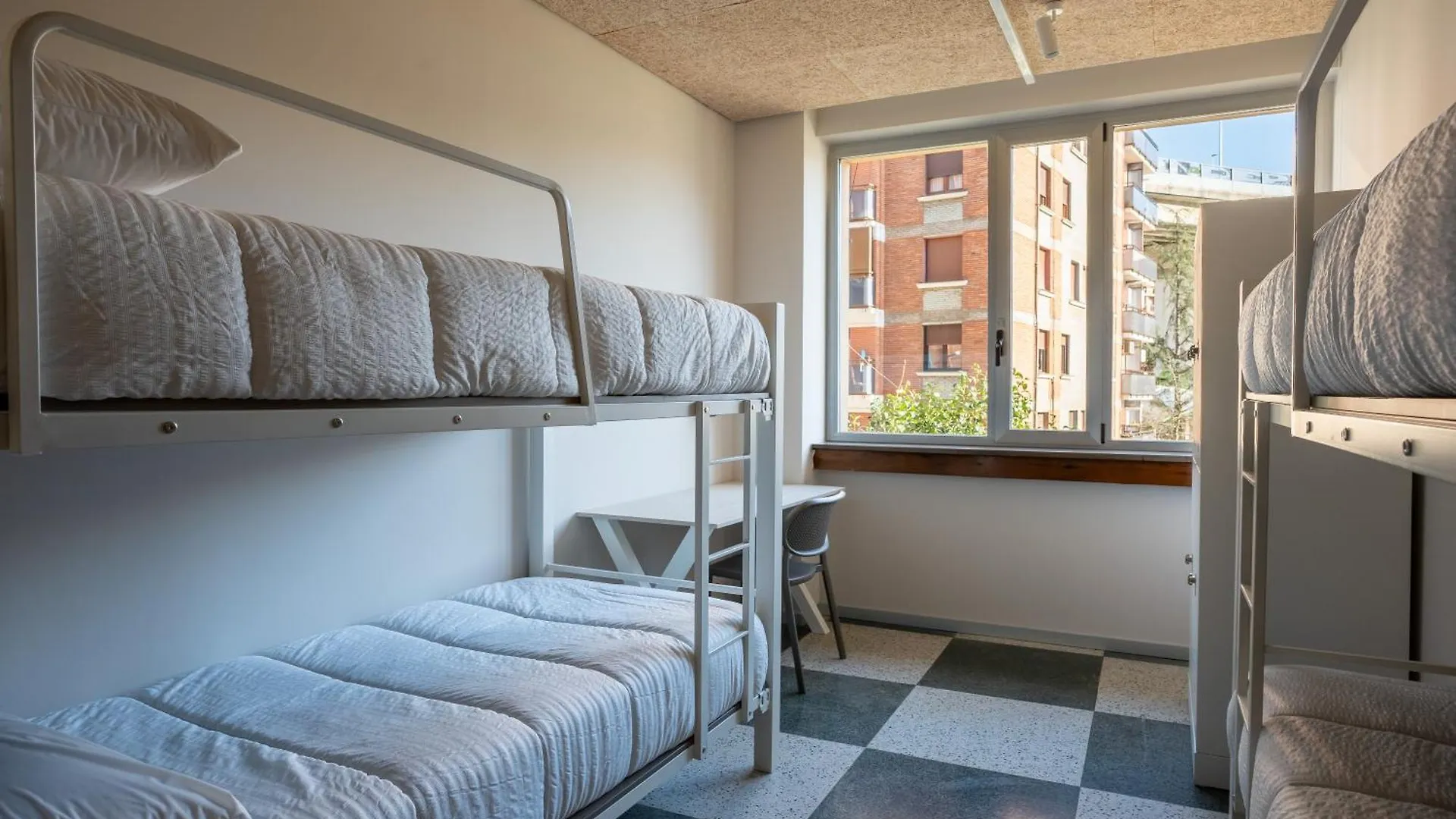 Lamia Bbk Women Hostel-Solo Mujeres 毕尔巴鄂 旅馆